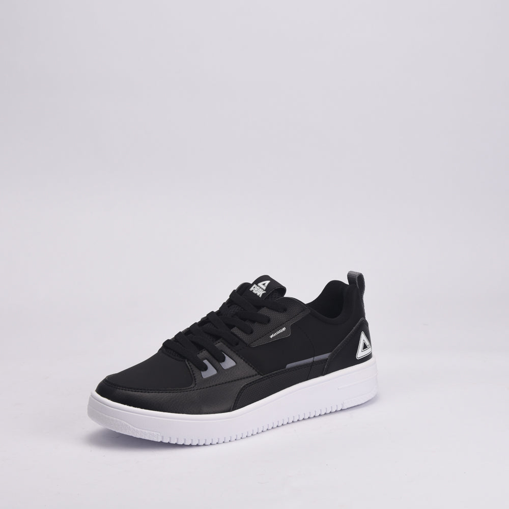 PEAK FOOTWEAR