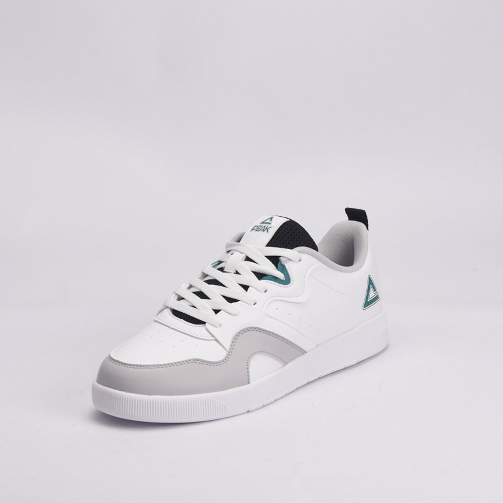 PEAK FOOTWEAR