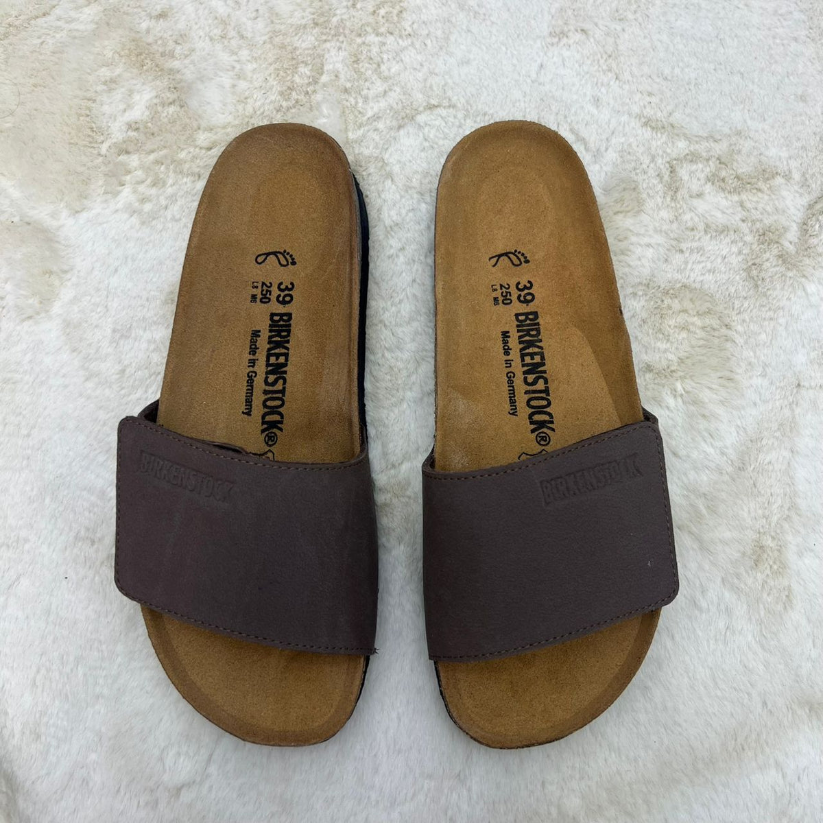 OSAKA NUBUCK MARRON