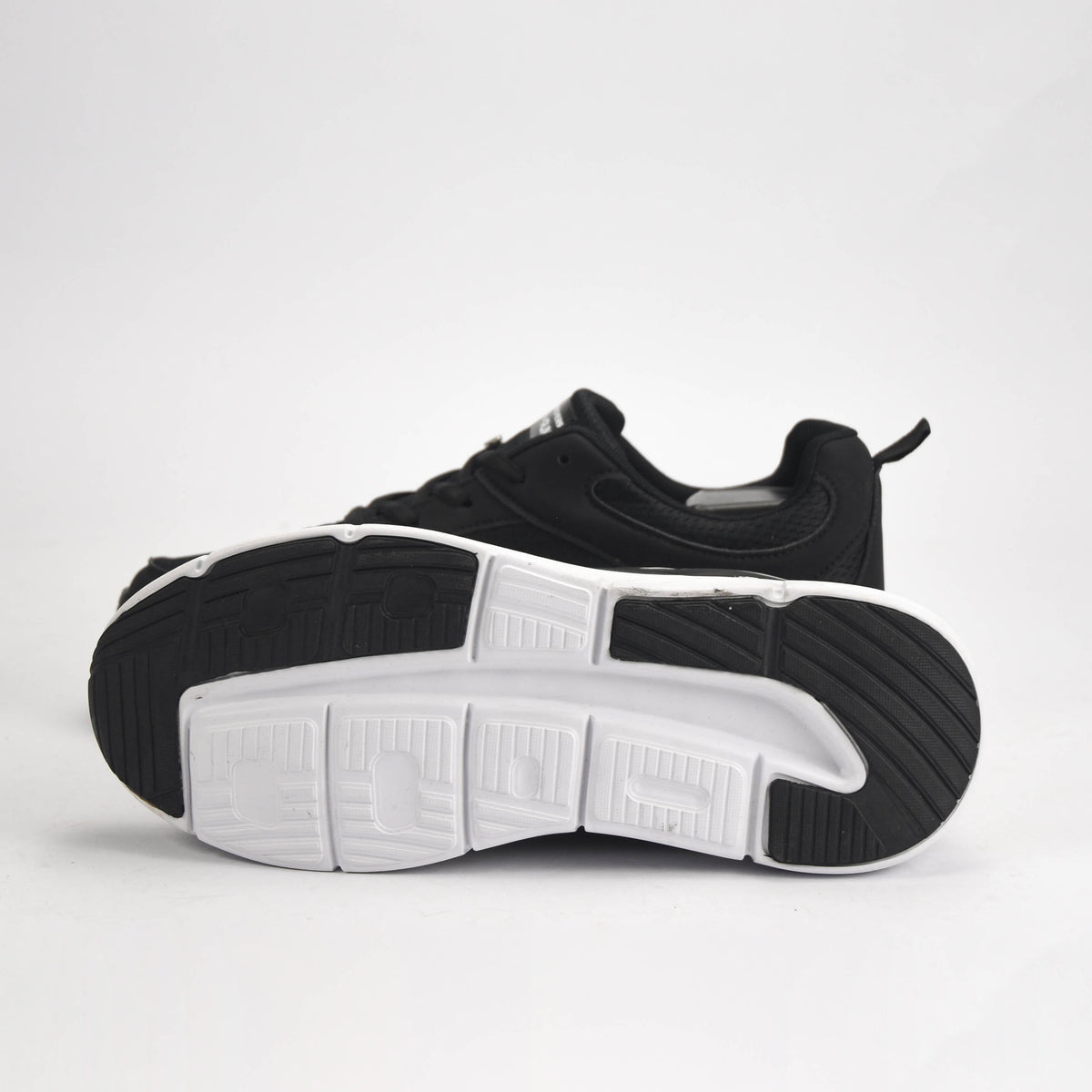 VENOM SHOES 703-BW