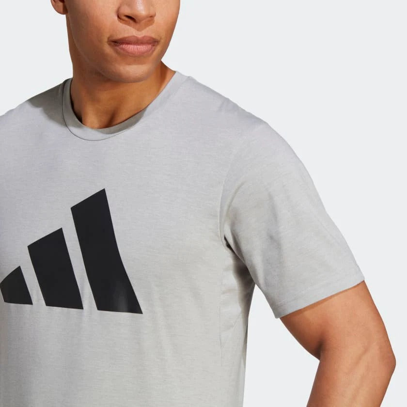ADIDAS TRAIN ESSENTIALS FEELREADY LOGO TRAINING TEE