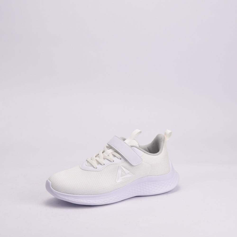PEAK FOOTWEAR